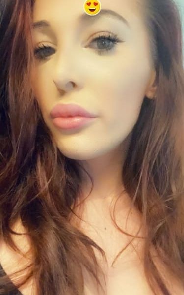 Hey my name is laura i am 24 years old i live in antwerp (belgium) i am half italian i am a transgender girl i love a nice glass of wine a nice dinner and cuddle in 2017 i have had a sex change so i am now completely a woman! I am looking for a sugar daddy to finance my operations and for my luxury lifestyle I come to marbella for working ;-)
