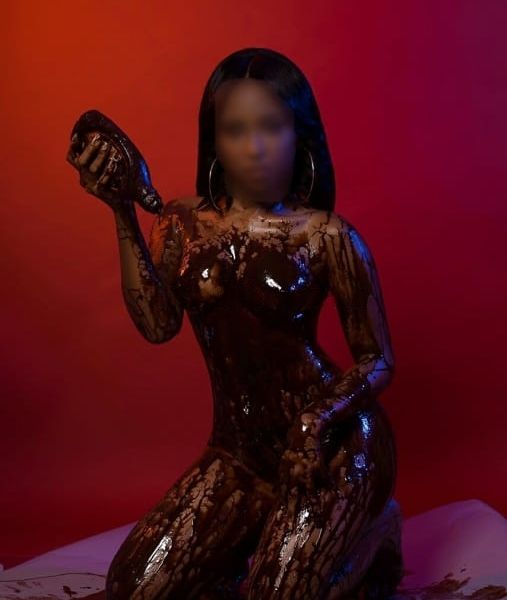 Young, hot and tight Caribbean girl in BCN, I'm a quality classy next door type of girl who loves the company of a discerning gentleman. I am a curvy dress size M, 95C natural soft breasts, smooth brown chocolate skin and round bottom you won’t be able to keep your hands off! Let this Caribbean Princess bring you to ecstasy as I de-stress you slowly with my full soft lips on your throbbing cock and supple young body against yours! I am available to provide a passionate and steamy GFE experience that keeps you ever satisfied and wanting more! I can be sexy, dominant and bold or an egelant and well