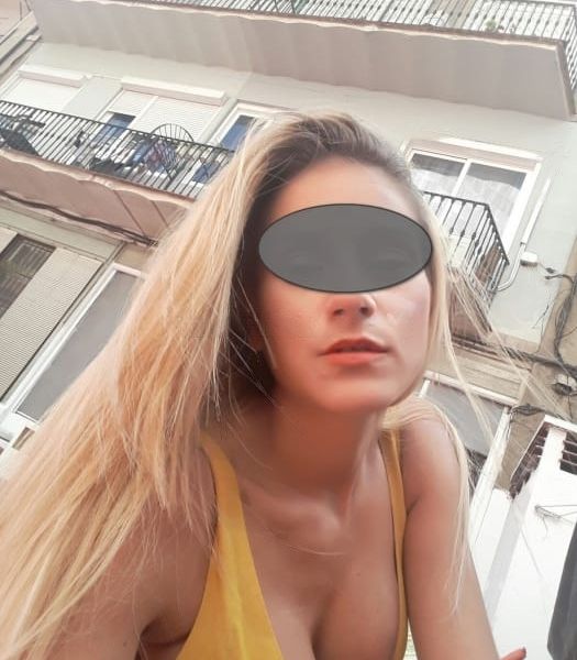 Spanish girl from Barcelona. 27 Years old. Cinnamon skin, blonde. Big natural boobs.